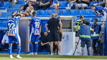 Iglesias Villlanueva utiliz&oacute; el VAR en el Alav&eacute;s 2-1 Espanyol.