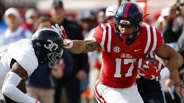 OXFORD, MS - NOVEMBER 05: Evan Engram #17 of the Mississippi Rebels runs with the ball as Jessie Liptrot #30 of the Georgia Southern Eagles defends during the first half of a game at Vaught-Hemingway Stadium on November 5, 2016 in Oxford, Mississippi. (Photo by Jonathan Bachman/Getty Images)