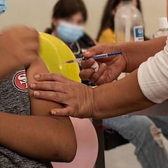 Vacunación para jóvenes de 15 años: fechas, puntos y cómo apuntarse