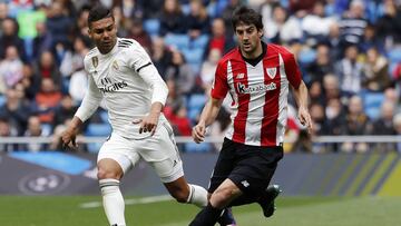 21/04/19 PARTIDO PRIMERA DIVISION REAL MADRID ATHLETIC CLUB DE BILBAO  MIKEL SAN JOSE CASEMIRO