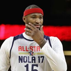 Los Lakers rechazaron a Cousins y los Pelicans le ofrecieron 40M