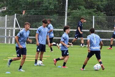 La Real Sociedad B se pone en marcha con la plantilla aún por cerrar