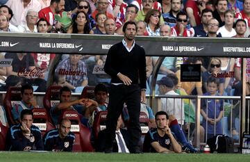 El entrenador español estuvo al frente del banquillo desde 2009 hasta 2011. 