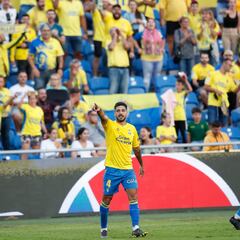 Aprobados y suspensos de Las Palmas: Álex Suárez rompe el muro del gol a balón parado