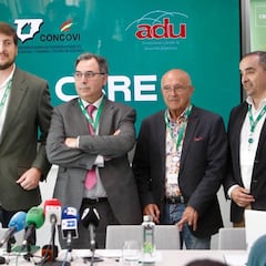 El Valencia y ADU se reúnen con el Ayuntamiento por Mestalla