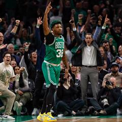 Jimmy Butler and the Heat arrive in Boston for Game 7