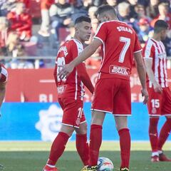 El club, a la expectativa sobre un ERTE, sondea a la plantilla