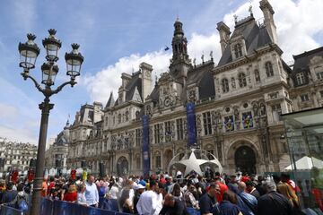 Ya empiezan a llegar los primeros seguidores a las Fan Zones en París