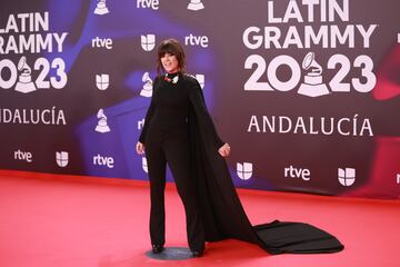 La cantante Vanesa Martín posa durante el photocall previo a la gala de entrega de los Latin Grammy 2023.