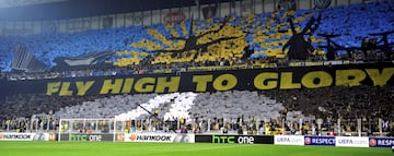 The supporters' motto is Hep Destek Tam Destek, abbreviated as HDTD (Continuous Unwavering Support).