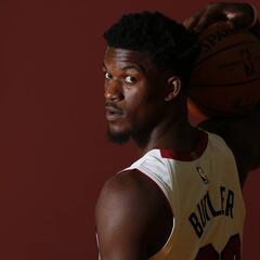 Butler: la estrella a la que echó su madre de casa por su mirada