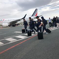 Vuelta de París convencidos de que aún “hay opciones”