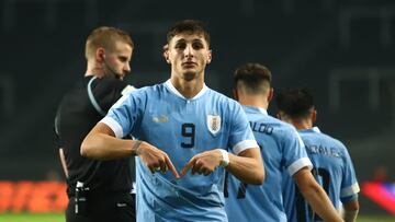 Soccer Football - FIFA U20 World Cup Argentina 2023 - Group E - Uruguay v Iraq - Estadio Unico Diego Armando Maradona, La Plata, Argentina - May 22, 2023  Uruguay's Andres Ferrari celebrates scoring their second goal with teammates REUTERS/Matias Baglietto