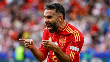 Carvajal le manda una camiseta firmada al Xokas con una dedicatoria especial: “Viva España”