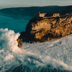 30 hospitalizados en Nazaré en un día de verano sin olas gigantes
