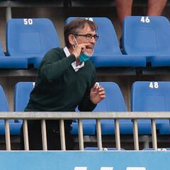 Vázquez: “No soy un macarra, lo que pone el acta es mentira”