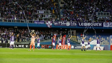 La fiesta de Concepción que le da una lección al fútbol chileno: 20 mil personas y un goleador de época