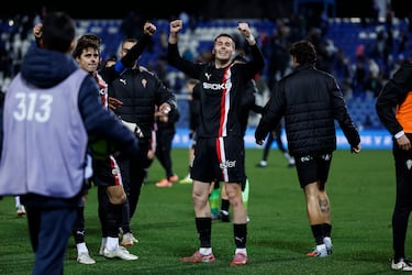 El Sporting ganó por la mínima al Leganés, gracias a un sensacional gol de Dubasin, en el minuto 88. Control orientado con pierna derecha y definición con pierna izquierda. Decisivo el pingüino.