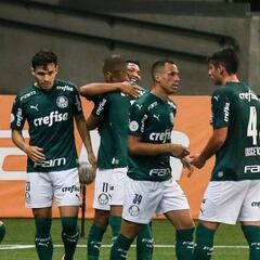 Kuscevic brilló en la goleada de Palmeiras en el clásico paulista