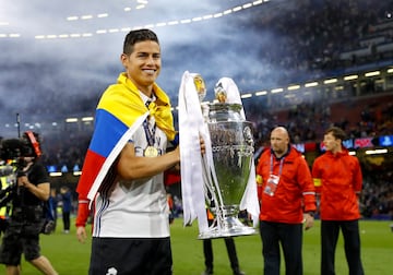 03/06/17 FINAL CHAMPIONS LEAGUE 2017 
JUVENTUS DE TURIN - REAL MADRID 
ALEGRIA JAMES RODRIGUEZ  CELEBRACION COPA TROFEO CAMPEONES