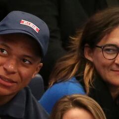 Críticas a la madre de Mbappé: “Si tuviera un agente de verdad...”