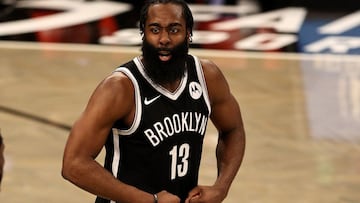 Los Nets apabullan sin Durant: James Harden dirige un festín