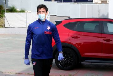 Savic jugador del Atlético de Madrid llegando a realizarse los test del Covid-19 y serológicos.