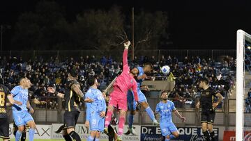 La B del fútbol chileno no defrauda: el colista cambió todo en el liderato