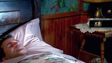 Vive, muere, repite.
De marmotas, alienígenas y muñecas rusas