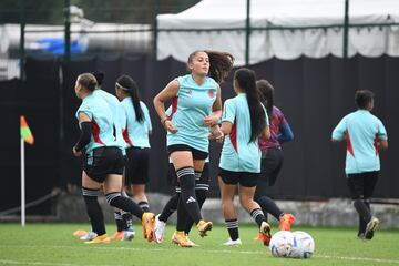 La Selección Colombia Femenina tuvo su primera práctica en la India antes de su debut en el Mundial Sub 17.