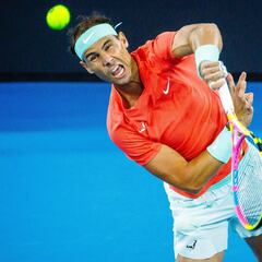 Nadal pierde en dobles, pero vuelve a disfrutar del tenis