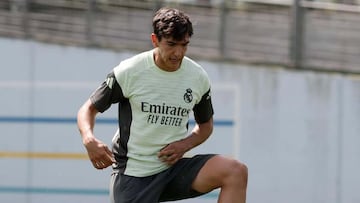 Mario Martín, entrenando con el Real Madrid.