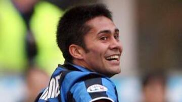 <b>CALIDAD. </b>Jiménez celebra un gol conseguido en San Siro.