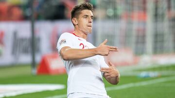 Piatek, objetivo del Atl&eacute;tico, celebra su gol en el Polonia-Portugal
