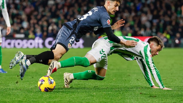 Isi irrumpe en el día de Isco