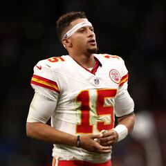 Rob Gronkowski has bad news for the Chiefs fans: ”If you punch these guys in the face... they’re going to fold."