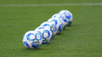 Official Balls Voit during the 9th round match between Guadalajara and Toluca as part of the Liga BBVA MX, Torneo Apertura 2025 at Akron Stadium, on September 20, 2025 in Guadalajara, Jalisco, Mexico.