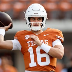 Is Texas Longhorn QB Arch Manning related to Peyton Manning and Eli Manning?