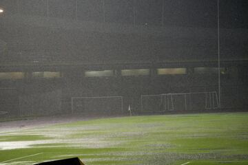 La fuerte lluvia que suspendió el Pumas vs Celaya en imágenes