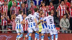 Real Sociedad celebrando el gol.