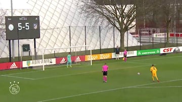 Reiziger: Ajax sub saves three and scores in Atlético shootout