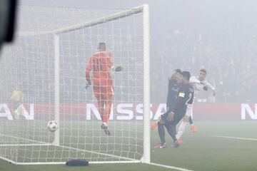 Great cross from Lucas Vázquez and Cristiano Ronaldo makes it 1-0.