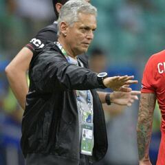 "Nos vimos mal": la severa crítica de Aránguiz tras el triunfo