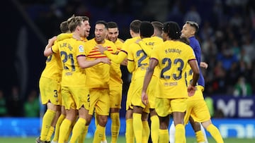 El Barcelona celebra el título de Liga.