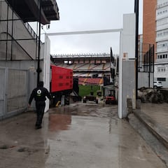 Vallecas muda su césped