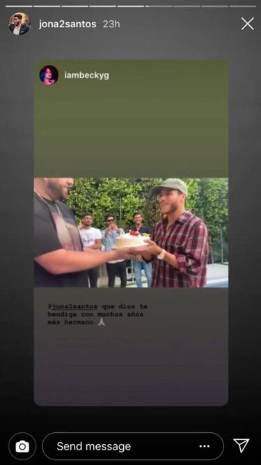 Becky G asistió a la fiesta de Jonathan Dos Santos