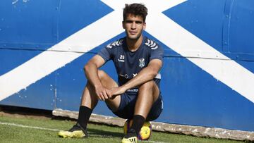 "Si toca rebajarse el sueldo, hay que aportar nuestro granito"