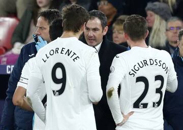 Llorente and Paul Clement