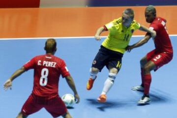 Colombia termina la fase de grupos con una victoria en el Coliseo del Pueblo de Cali que lo clasifica a los octavos de final del Mundial.