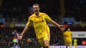 Lambert celebra el 0-2.